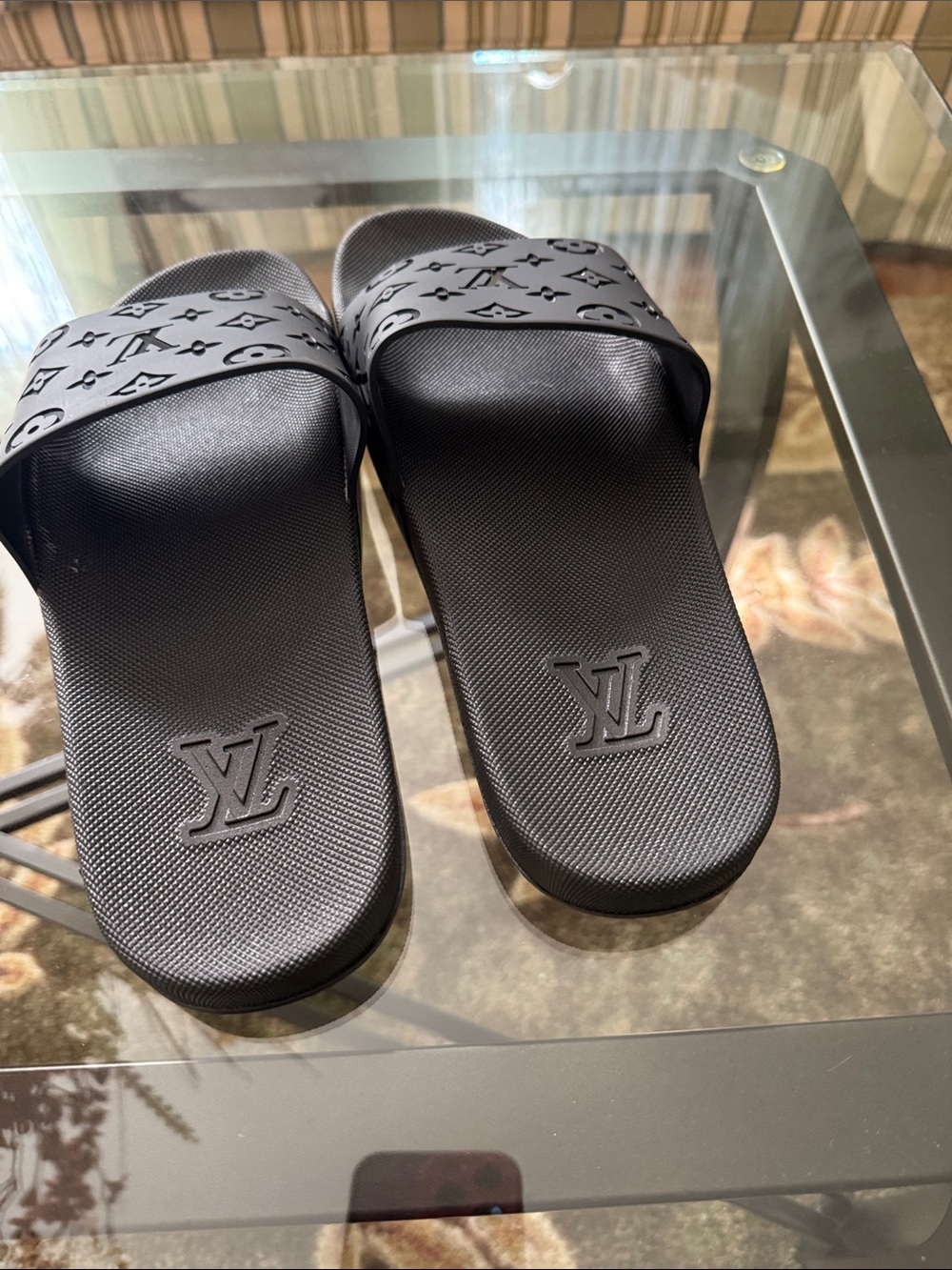 Black Monogram Embossed Slides - Picture 3 of 4